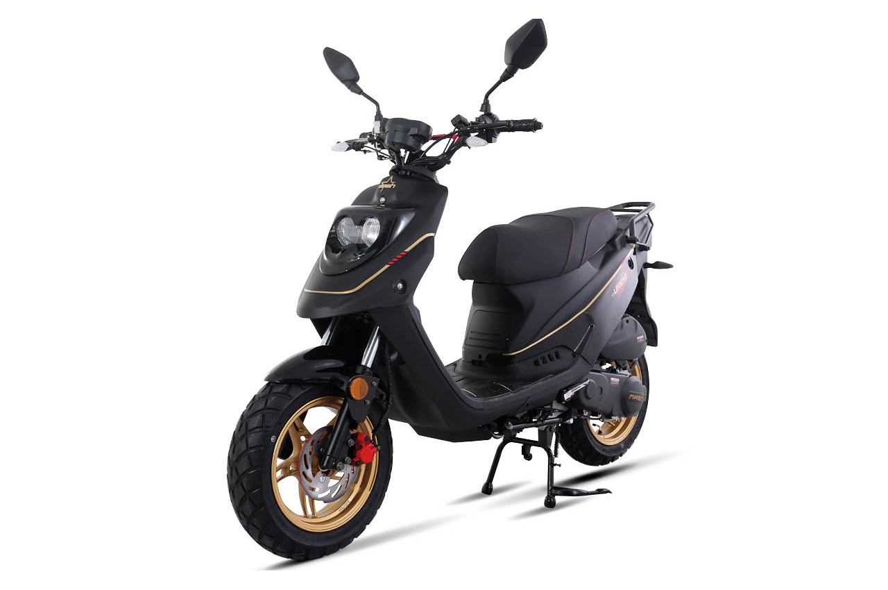 Mash Legend'R Naked 50 zwart met gouden velgen – schuin voor