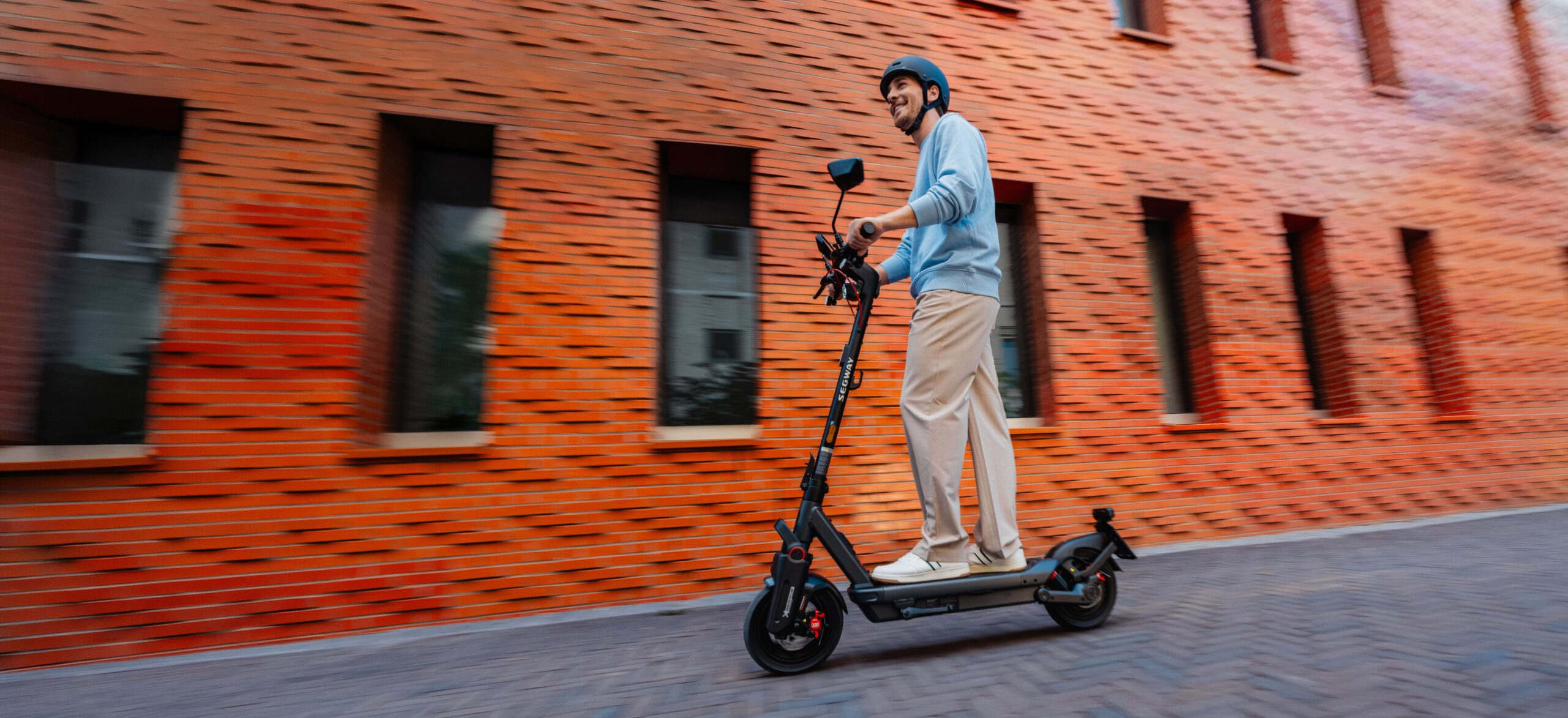 Rijden op de Segway MAX G3 NL elektrische step